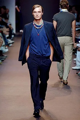 Look 30